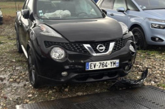 Attache ceinture avant gauche NISSAN JUKE 1