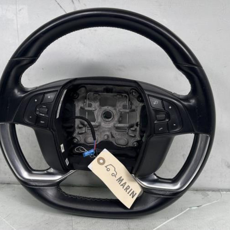 Volant CITROEN C4 PICASSO 2 Photo n°1
