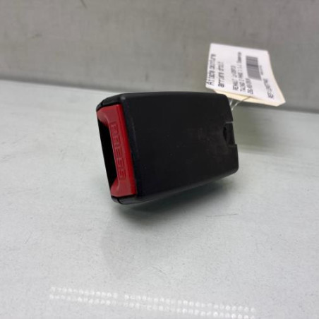 Attache ceinture arriere droit RENAULT TWINGO 2 Photo n°1
