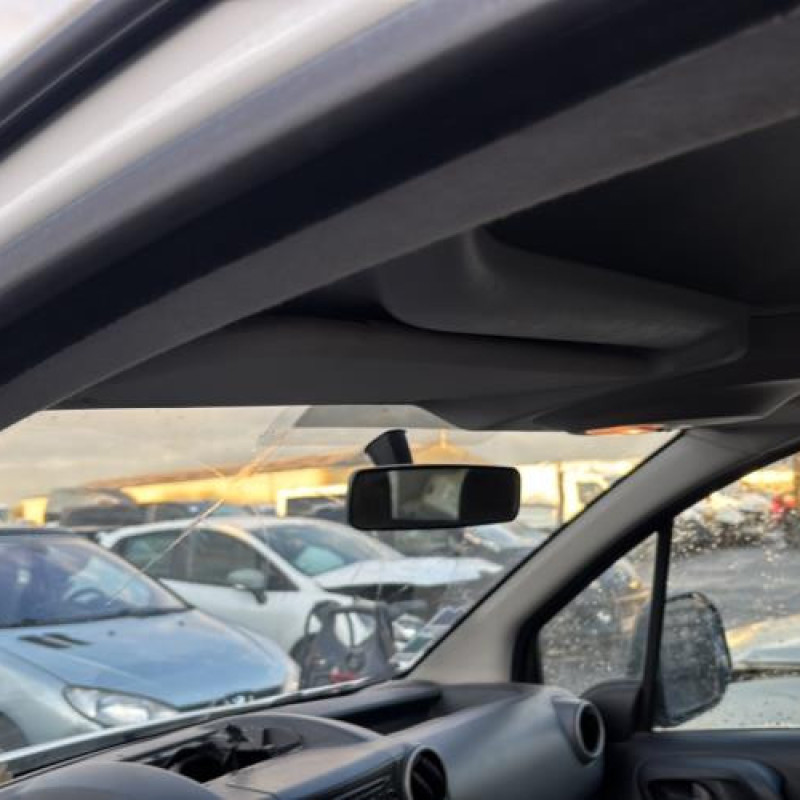 Vitre porte coffre droit CITROEN BERLINGO 2 Photo n°17