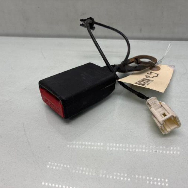 Attache ceinture avant gauche CITROEN BERLINGO 2 Photo n°2