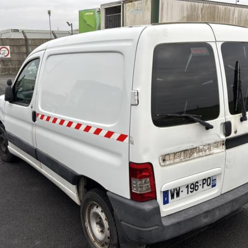 Vitre avant gauche CITROEN BERLINGO 1 Photo n°6