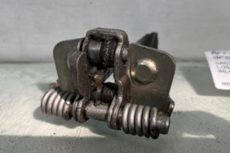 Arret de porte avant droit DACIA LOGAN 1