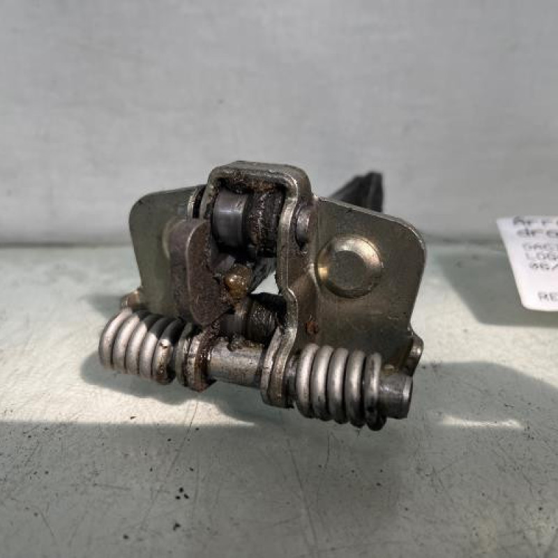 Arret de porte avant droit DACIA LOGAN 1 Photo n°3