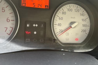 Arret de porte avant droit DACIA LOGAN 1