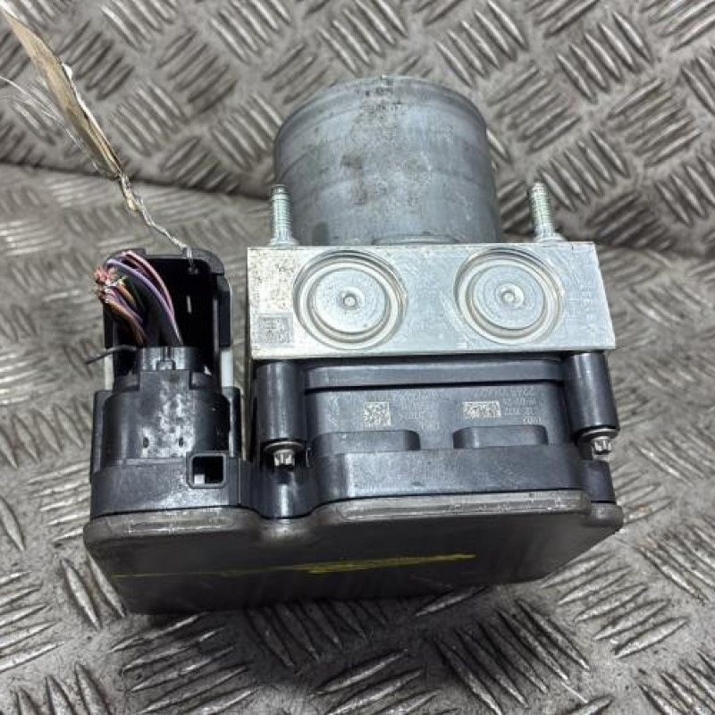 Bloc ABS (freins anti-blocage) RENAULT CLIO 5 Photo n°4