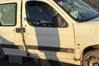 Baguette de porte avant droite PEUGEOT PARTNER 1