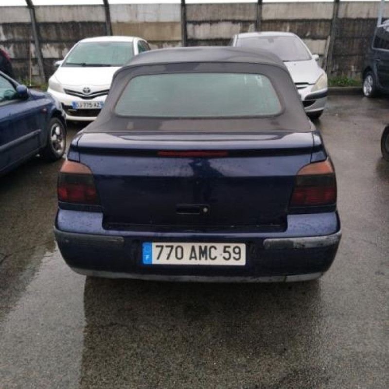 Vitre avant droit VOLKSWAGEN GOLF 4 Photo n°7