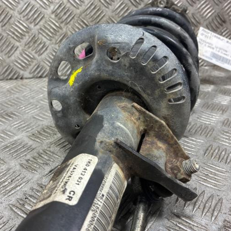 Amortisseur avant droit VOLKSWAGEN GOLF 5 Photo n°5