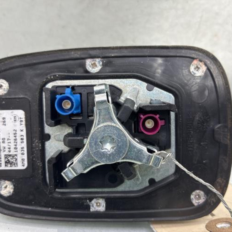 Antenne AUDI Q2 Photo n°5