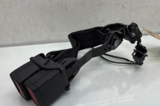 Attache ceinture arriere gauche AUDI Q2