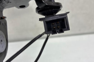 Attache ceinture arriere gauche AUDI Q2