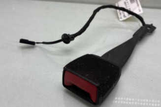 Attache ceinture avant gauche AUDI Q2 Photo n°1