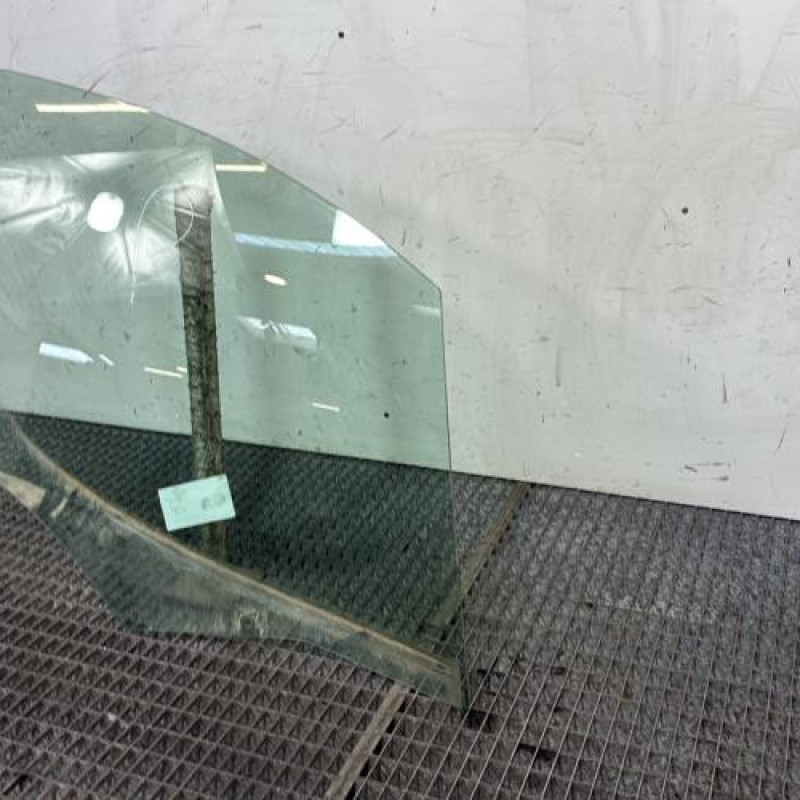 Vitre avant droit CITROEN BERLINGO 2 Photo n°3