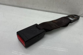 Attache ceinture centrale avant CITROEN BERLINGO 2