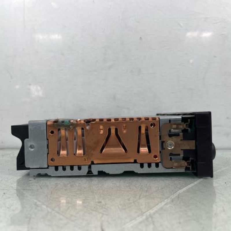 Autoradio d'origine PEUGEOT 207 Photo n°4