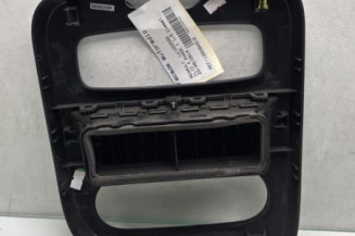 Facade autoradio RENAULT CLIO 4
