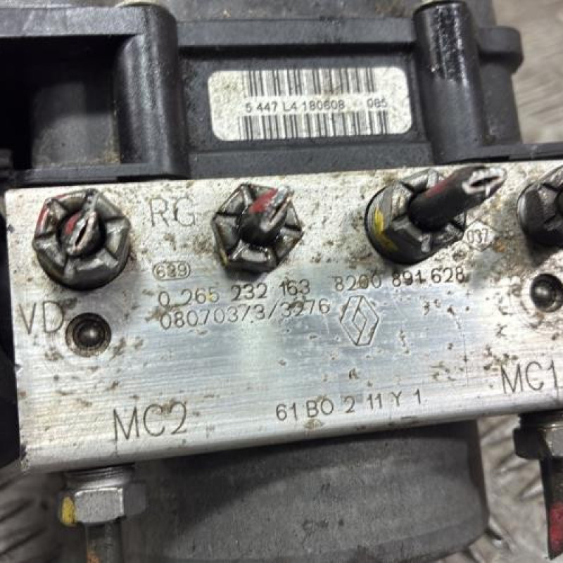 Bloc ABS (freins anti-blocage) RENAULT KANGOO 2 Photo n°4