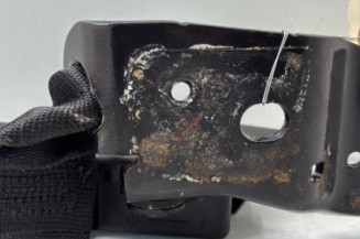 Attache ceinture arriere gauche RENAULT CLIO 3