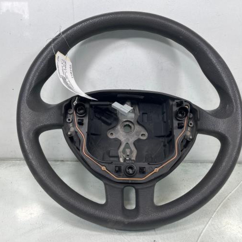 Volant RENAULT CLIO 3 Photo n°1