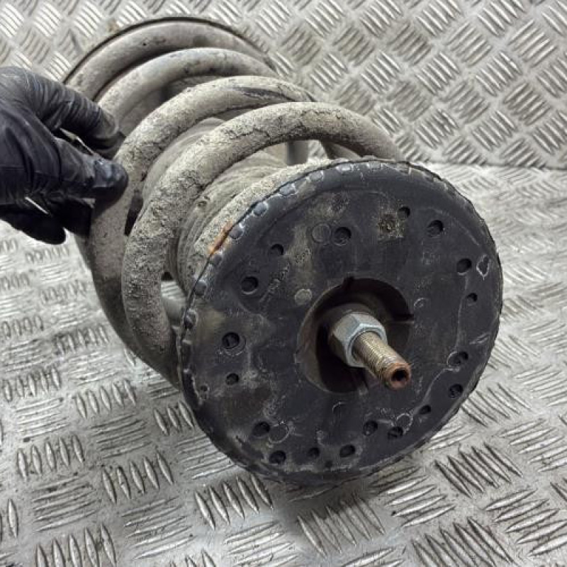 Amortisseur avant droit RENAULT MASTER 3 Photo n°2