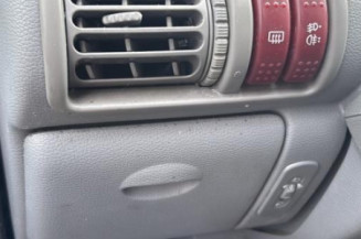 Vitre avant gauche RENAULT TWINGO 1