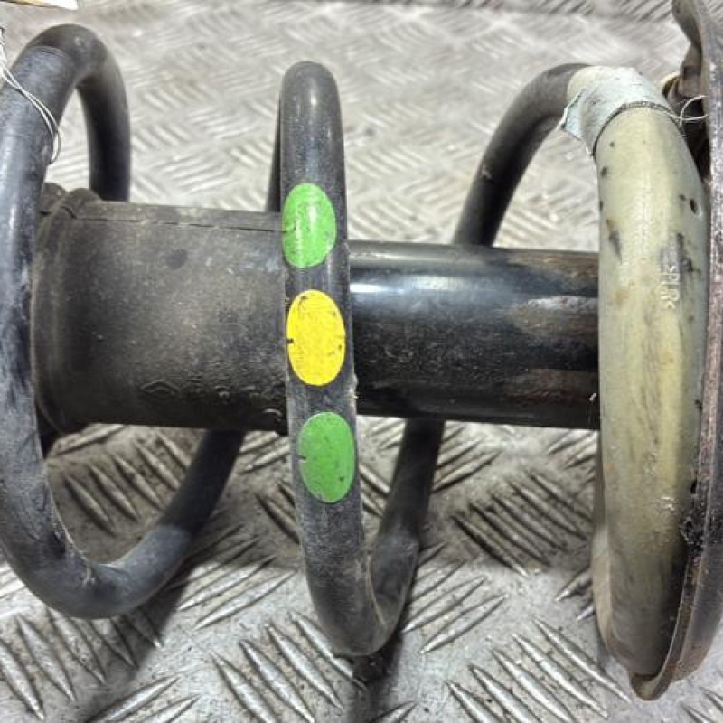 Amortisseur avant gauche DACIA DUSTER 2 Photo n°2