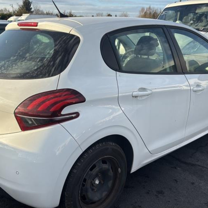 Amortisseur avant droit PEUGEOT 208 1 Photo n°9