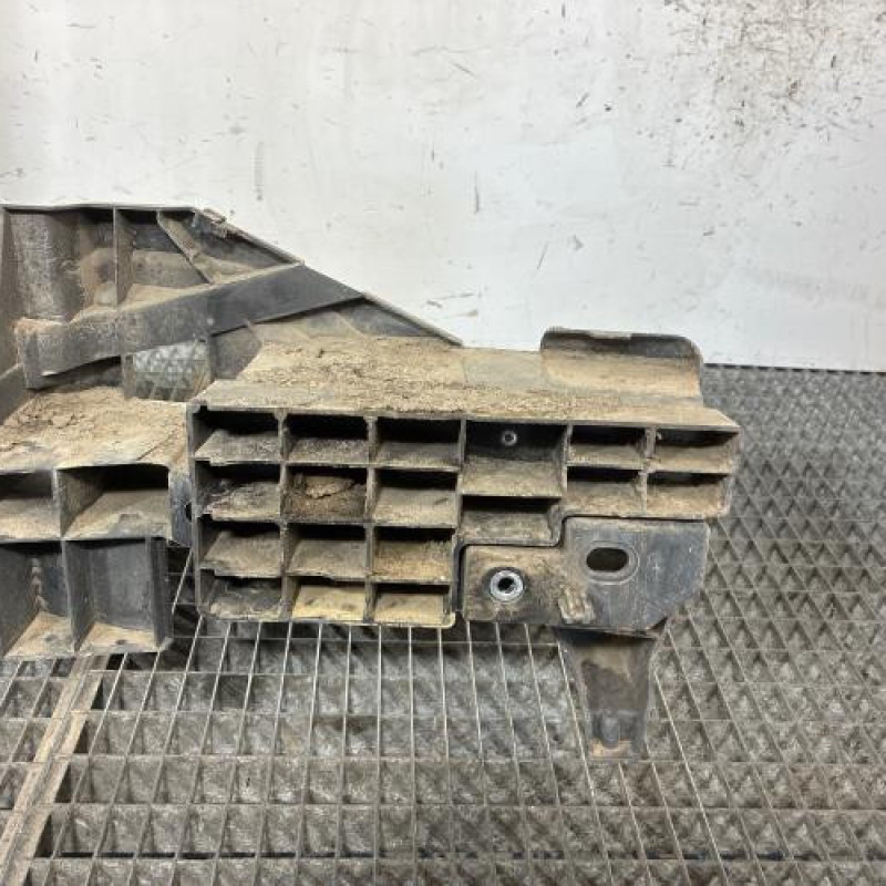 Absorbeur de pare choc arriere RENAULT TWINGO 2 Photo n°3