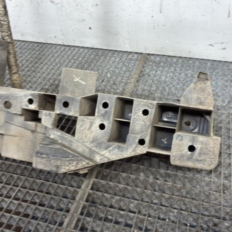 Absorbeur de pare choc arriere RENAULT TWINGO 2 Photo n°3