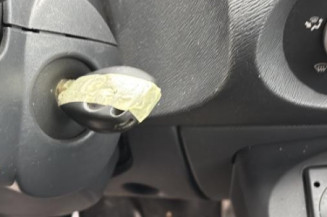 Absorbeur de pare choc arriere RENAULT TWINGO 2