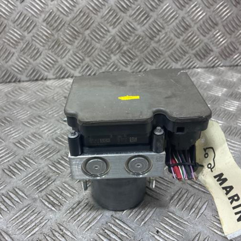 Bloc ABS (freins anti-blocage) RENAULT CLIO 5 Photo n°1