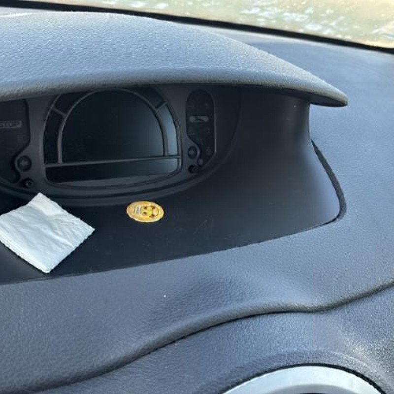 Antenne RENAULT GRAND MODUS Photo n°19