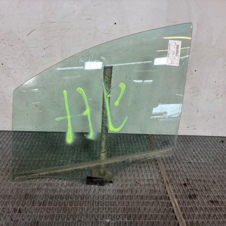 Vitre avant gauche RENAULT GRAND MODUS Photo n°1