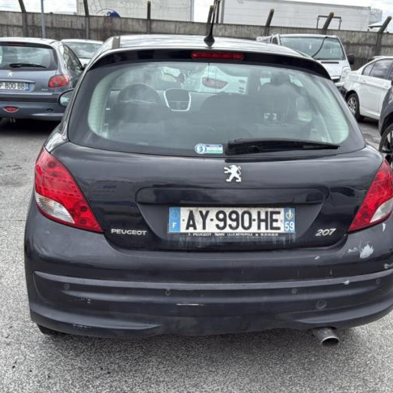 Attache ceinture avant gauche PEUGEOT 207 Photo n°13