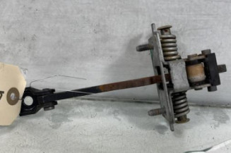 Arret de porte arriere gauche PEUGEOT 3008 1