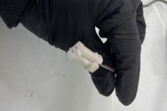 Attache ceinture arriere gauche PEUGEOT 3008 1