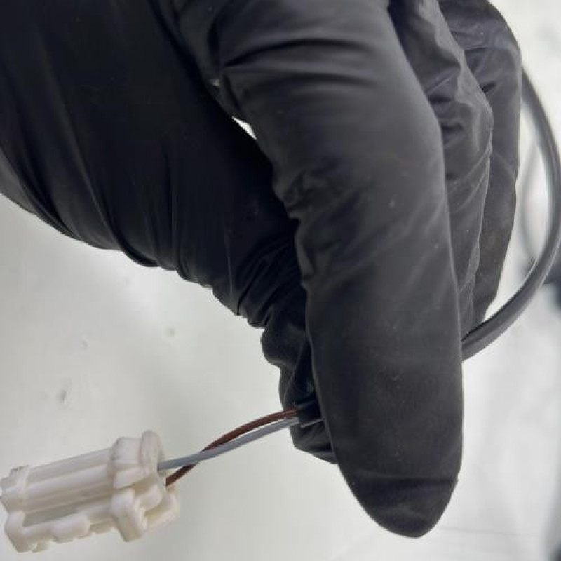 Attache ceinture arriere gauche PEUGEOT 3008 1 Photo n°5