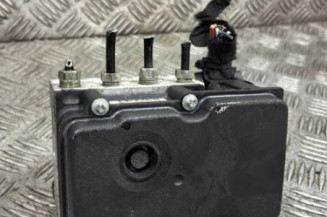 Bloc ABS (freins anti-blocage) OPEL CORSA D Photo n°1