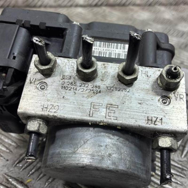 Bloc ABS (freins anti-blocage) OPEL CORSA D Photo n°2