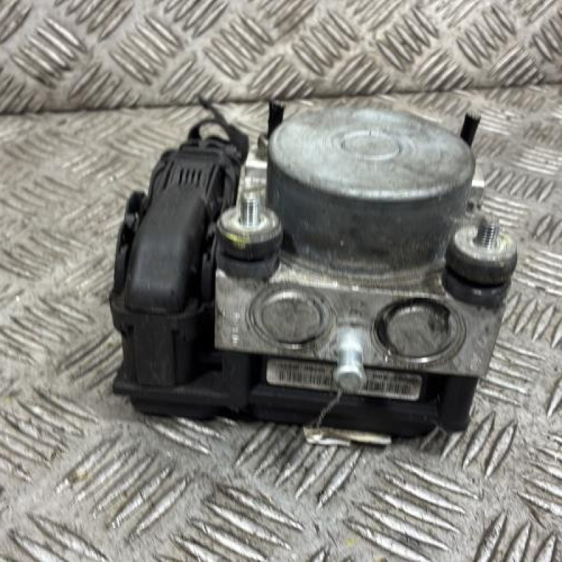 Bloc ABS (freins anti-blocage) OPEL CORSA D Photo n°3