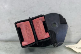 Attache ceinture arriere droit RENAULT CLIO 2 CAMPUS