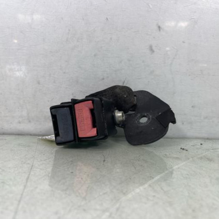 Attache ceinture arriere gauche RENAULT CLIO 2 CAMPUS Photo n°1
