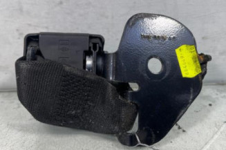 Attache ceinture arriere gauche RENAULT CLIO 2 CAMPUS