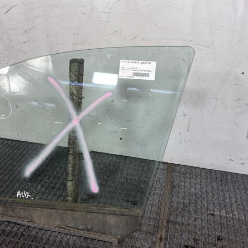 Vitre avant gauche OPEL AGILA B Photo n°3