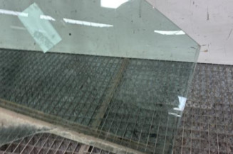 Vitre avant droit FORD KA 2