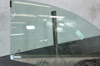 Vitre avant droit FORD KA 2