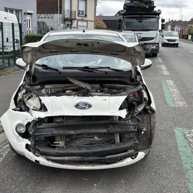 Vitre avant droit FORD KA 2 Photo n°5