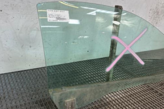 Vitre avant droit PEUGEOT 206