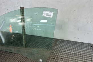 Vitre avant gauche PEUGEOT 206